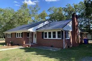 209 Midland Way, Laurinburg, NC 28352 - Photo 1