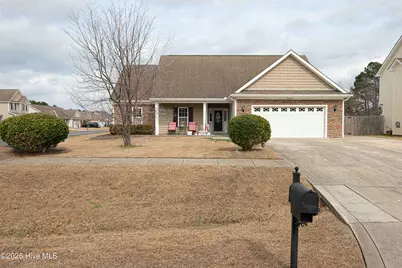 301 Elk Court, Jacksonville, NC 28546 - Photo 1
