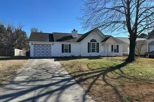 122 Horse Shoe Bend, Jacksonville, NC 28546 - Photo 1
