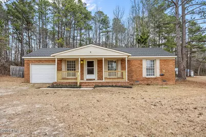 226 Lakeview Drive, Spring Lake, NC 28390 - Photo 1