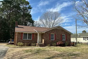 92 Lancaster Dr, Greenville, NC 27834 - Photo 1