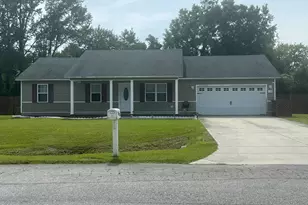 100 Woodbury Farm Dr, Jacksonville, NC 28540 - Photo 1