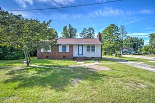 609 Deweese Ave, Rockingham, NC 28379 - Photo 1