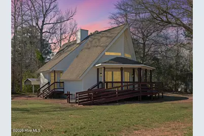 650 Queens Creek Road, Hubert, NC 28539 - Photo 1
