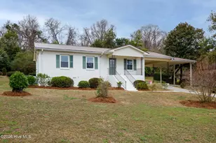 252 S Stephens St, Southern Pines, NC 28387 - Photo 1
