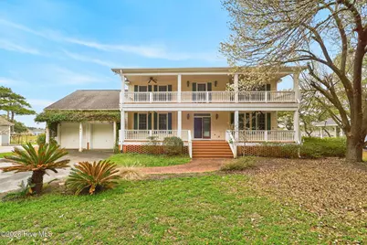 6811 Roberta Road SW, Ocean Isle Beach, NC 28469 - Photo 1
