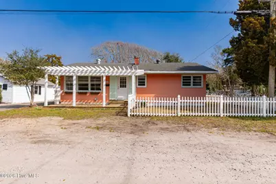 106 Belle Air Street, Beaufort, NC 28516 - Photo 1