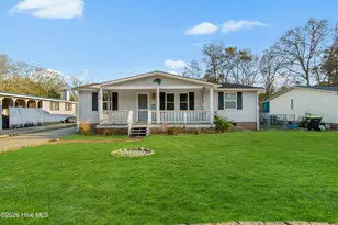 528 Live Oak Dr, Sunset Beach, NC 28468 - Photo 1