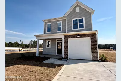 900 Peckham Loop, Aberdeen, NC 28315 - Photo 1