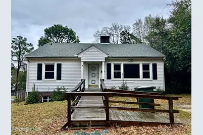 506 Minturn Avenue, Hamlet, NC 28345 - Photo 1