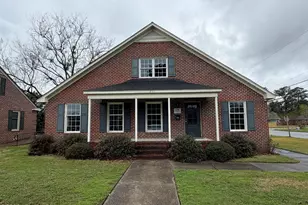 2313 Grace Ave, New Bern, NC 28562 - Photo 1