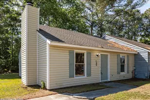 122 Corey Cir, Jacksonville, NC 28546 - Photo 1