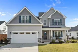442 Pebble Shore Dr, Sneads Ferry, NC 28460 - Photo 1