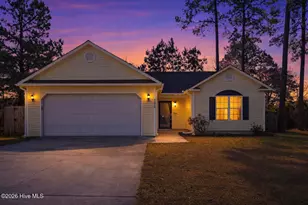 102 Sycamore Dr, Jacksonville, NC 28546 - Photo 1