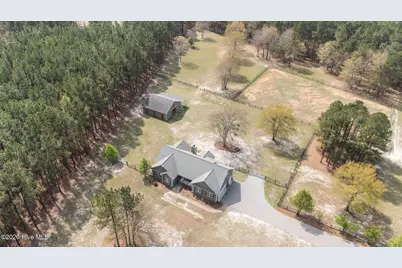 930 Pasture Circle, Aberdeen, NC 28315 - Photo 1