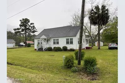 282 Wildwood Road, Morehead City, NC 28557 - Photo 1