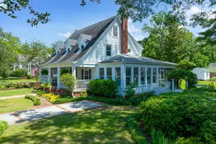 2306 Chestnut St, Wilmington, NC 28405 - Photo 1