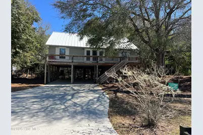 128 Page Place, Emerald Isle, NC 28594 - Photo 1