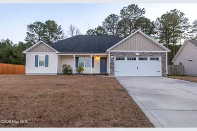 270 Breakwater Drive, Sneads Ferry, NC 28460 - Photo 1