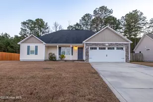 270 Breakwater Dr, Sneads Ferry, NC 28460 - Photo 1