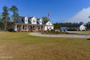 826 Furr Rd, Vass, NC 28394 - Photo 1