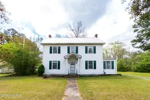 510 Main St, Hertford, NC 27944 - Photo 1