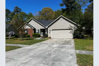 106 Dunwoody Drive, Jacksonville, NC 28546 - Photo 1