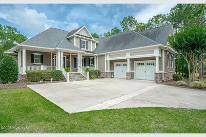 595 Wicklow Square SW, Ocean Isle Beach, NC 28469 - Photo 1