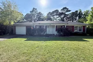 201 Greenbriar Dr, Jacksonville, NC 28546 - Photo 1