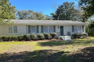 113 Hawthorne Dr, Wilmington, NC 28403 - Photo 1
