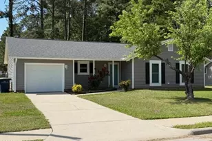 245 Branchwood Dr, Jacksonville, NC 28546 - Photo 1