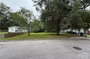 1126 E 56th St, Savannah, GA 31404 - Photo 1
