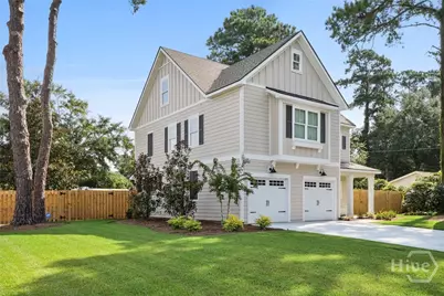 211 Sea Island Drive, Savannah, GA 31410 - Photo 1
