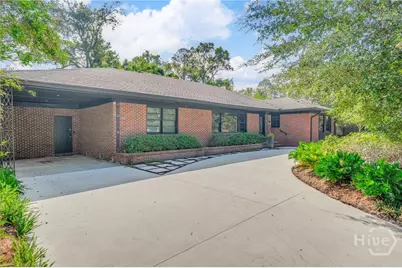 301 Lafayette Circle, Savannah, GA 31405 - Photo 1