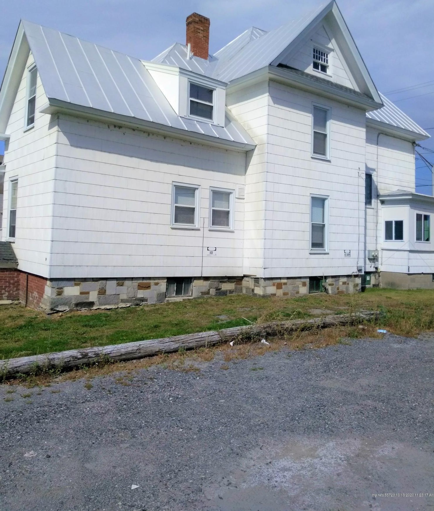 4 Spring St, Waterville ME  04901-6516 exterior