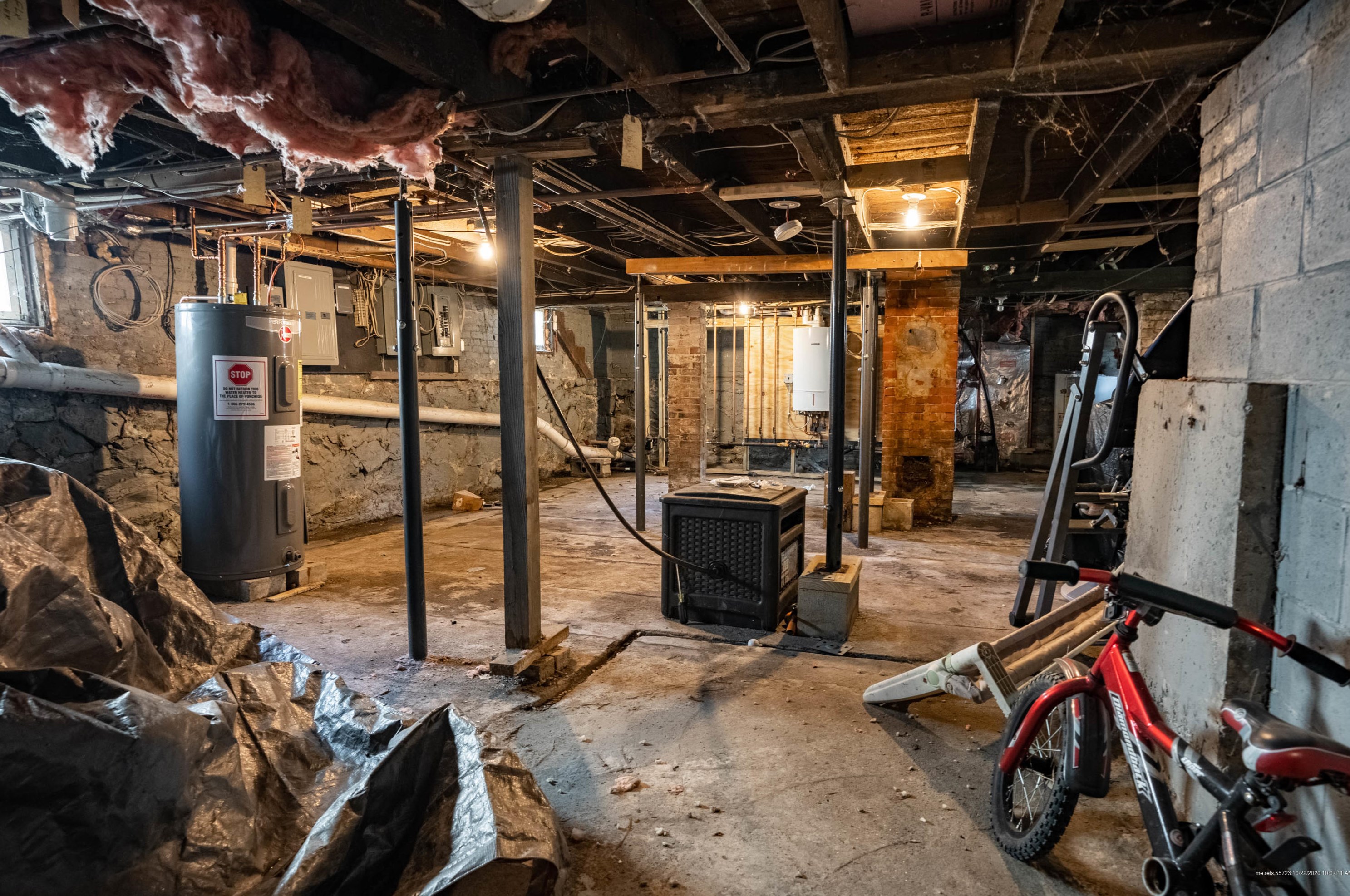 54 Irving St, Portland ME 04103-3403 exterior