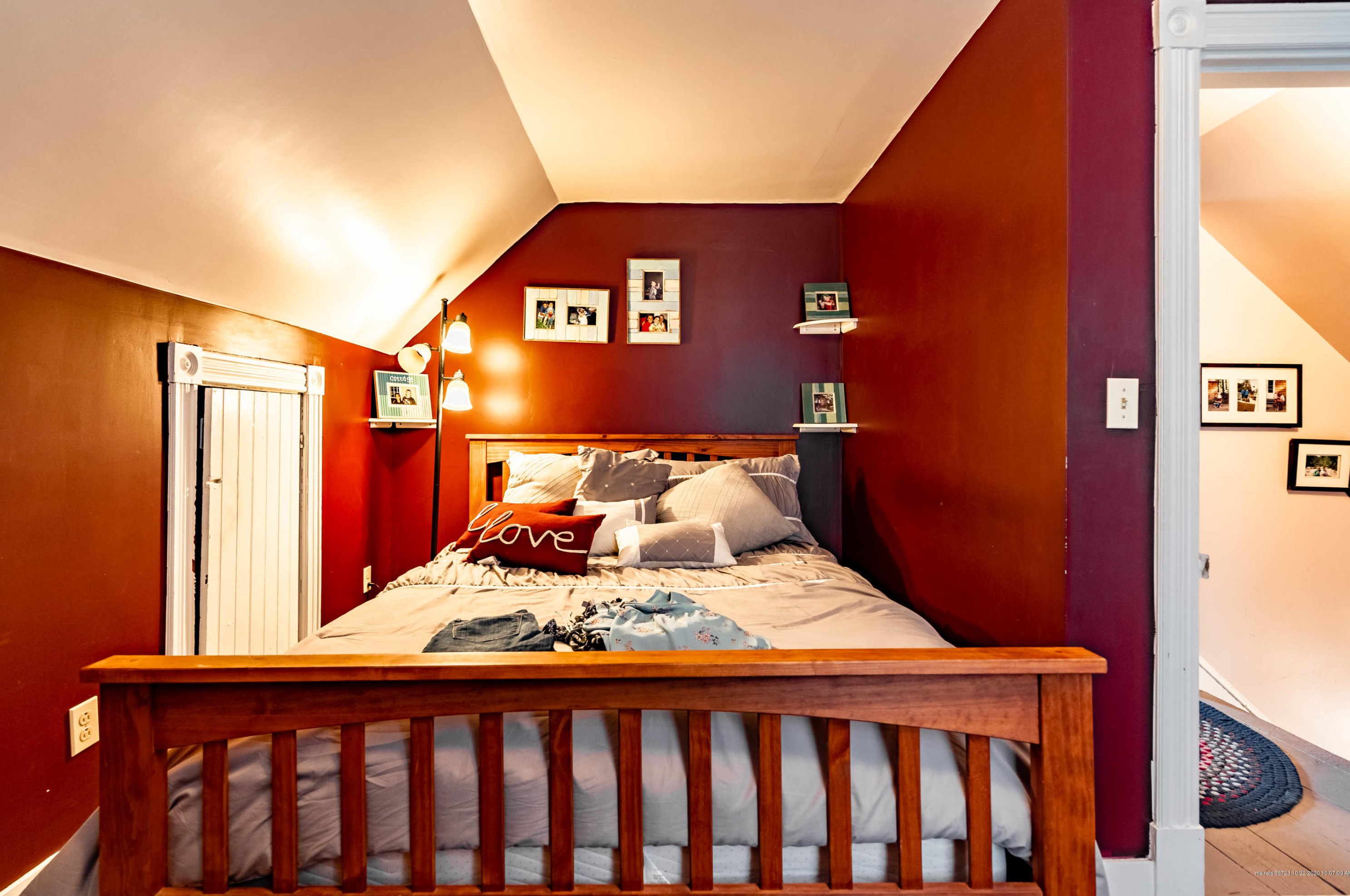 54 Irving St, Portland ME 04103-3403 exterior