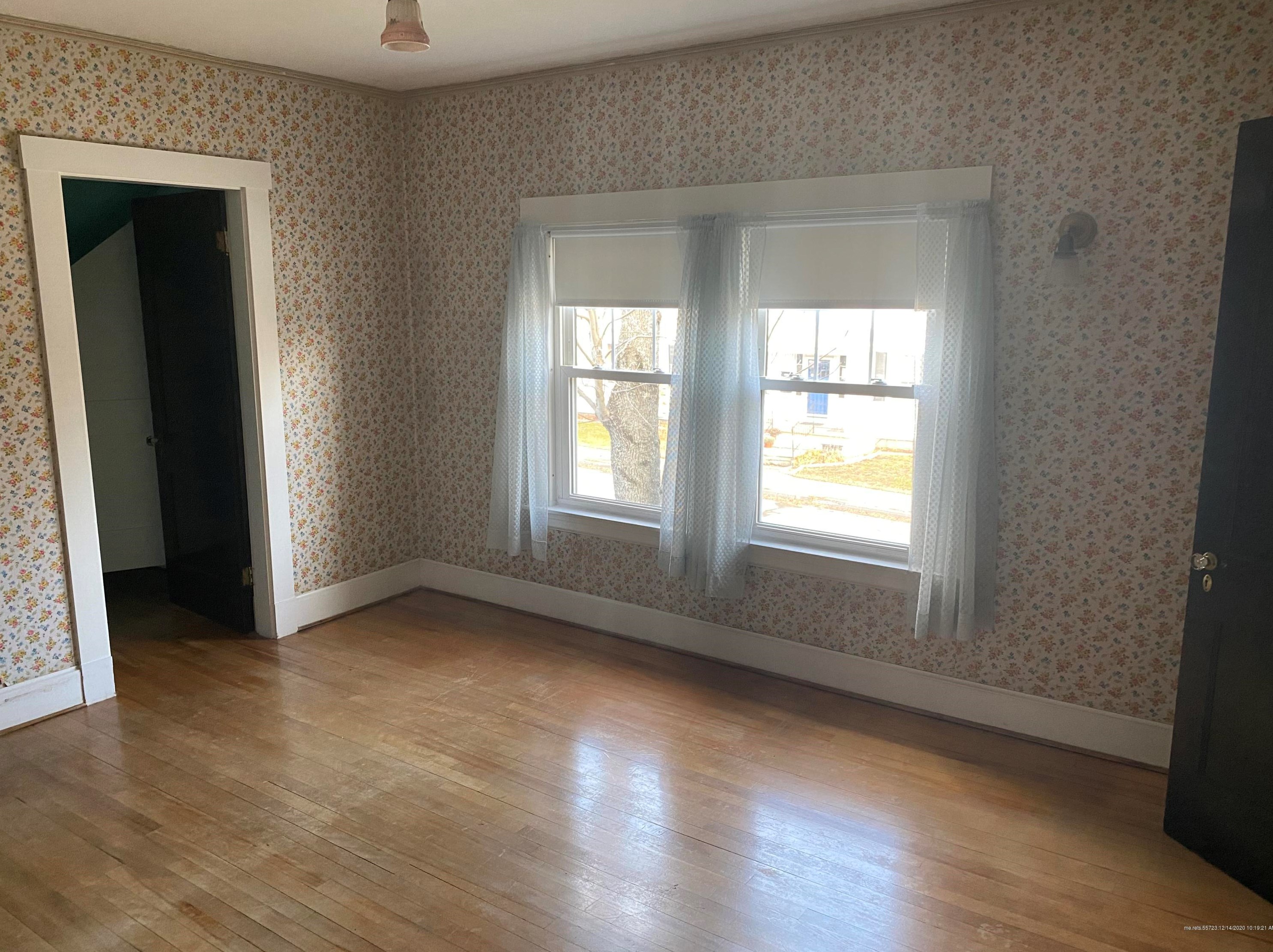 205 Main St, Sebec ME 04426-1243 exterior