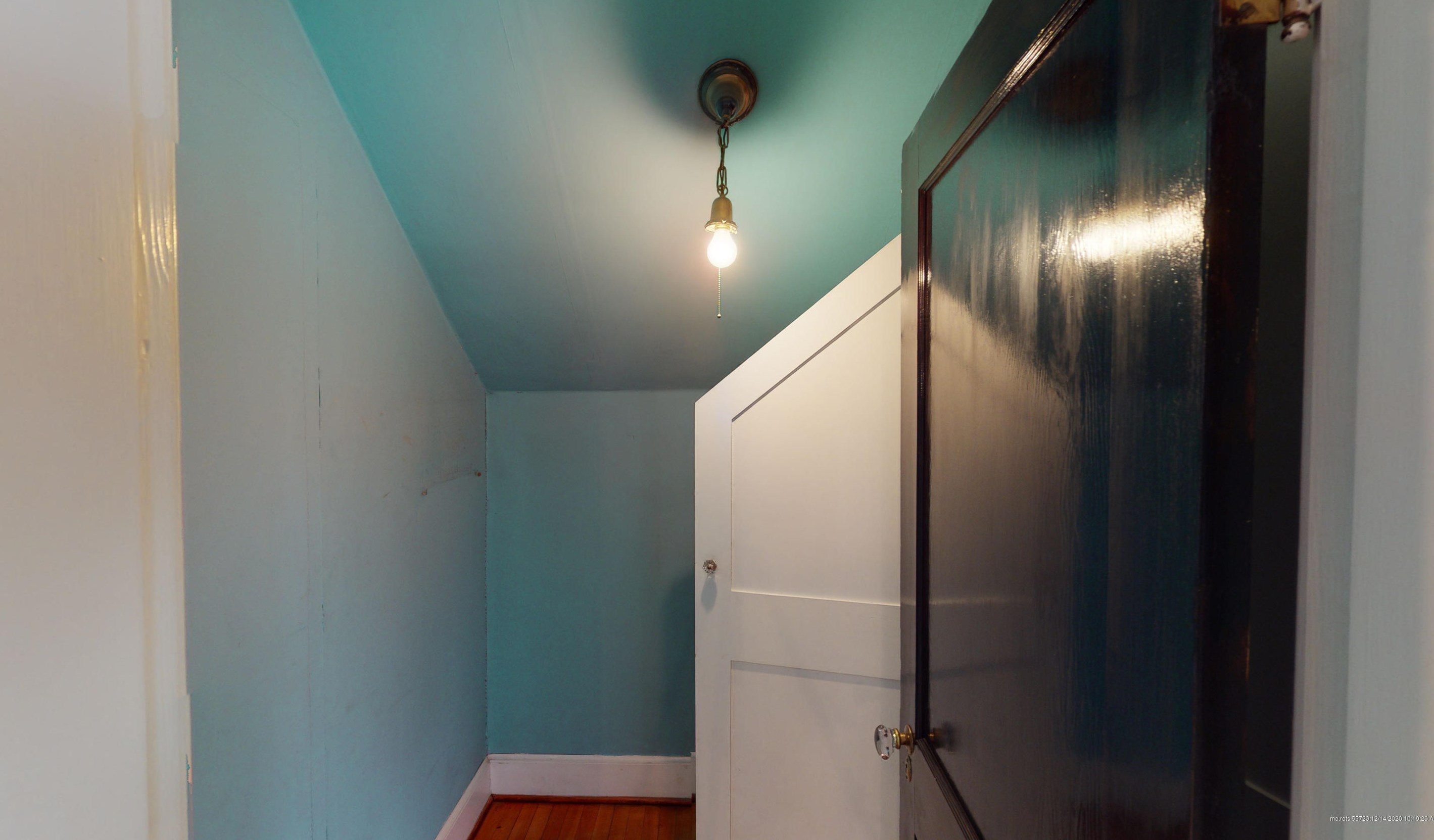 205 Main St, Sebec ME 04426-1243 exterior