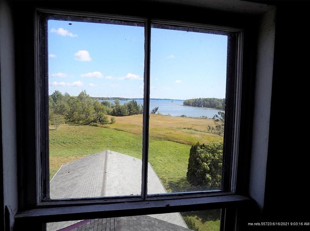 70 Main St, Milbridge ME  04658-3511 exterior