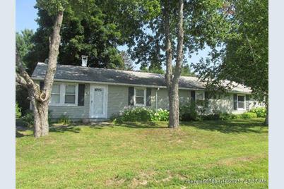 141 Thornton Rd Bangor Me 04401 Mls 1479798 Coldwell Banker