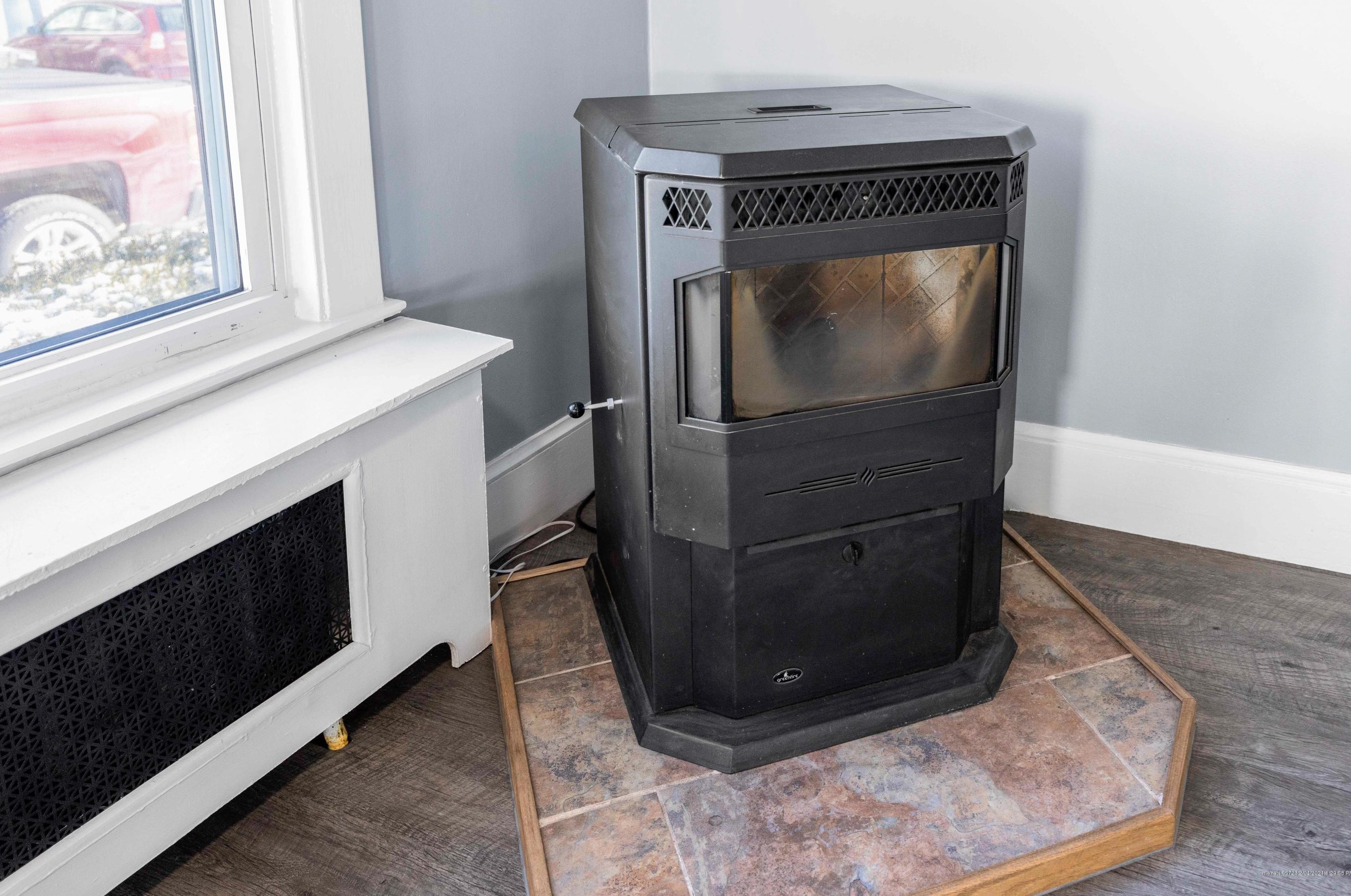 19 Noyes St, Portland ME 04103-4426 exterior