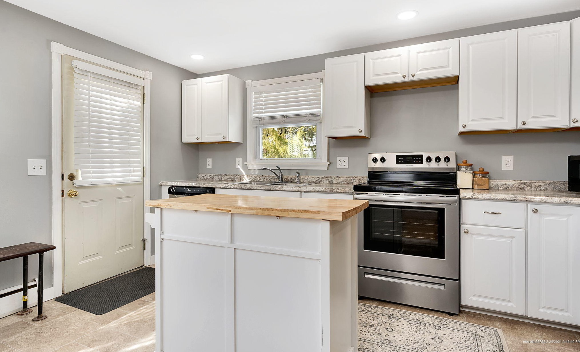 117 Belfort St, Portland ME 04103-1220 exterior