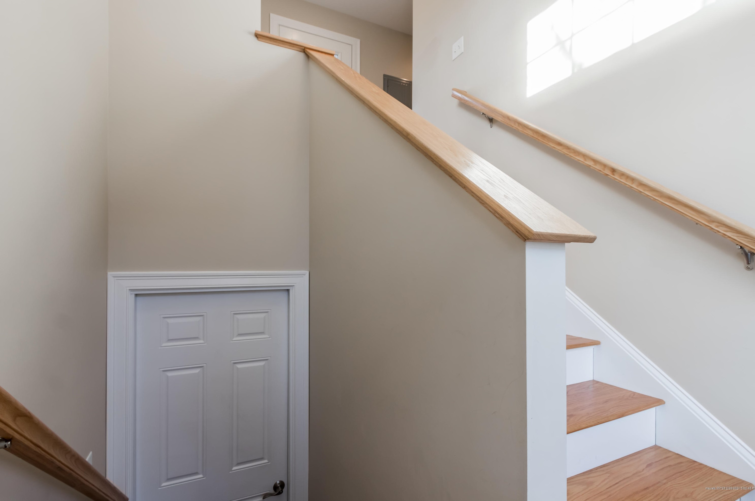 552 Main St, Portland ME 04106-5403 exterior