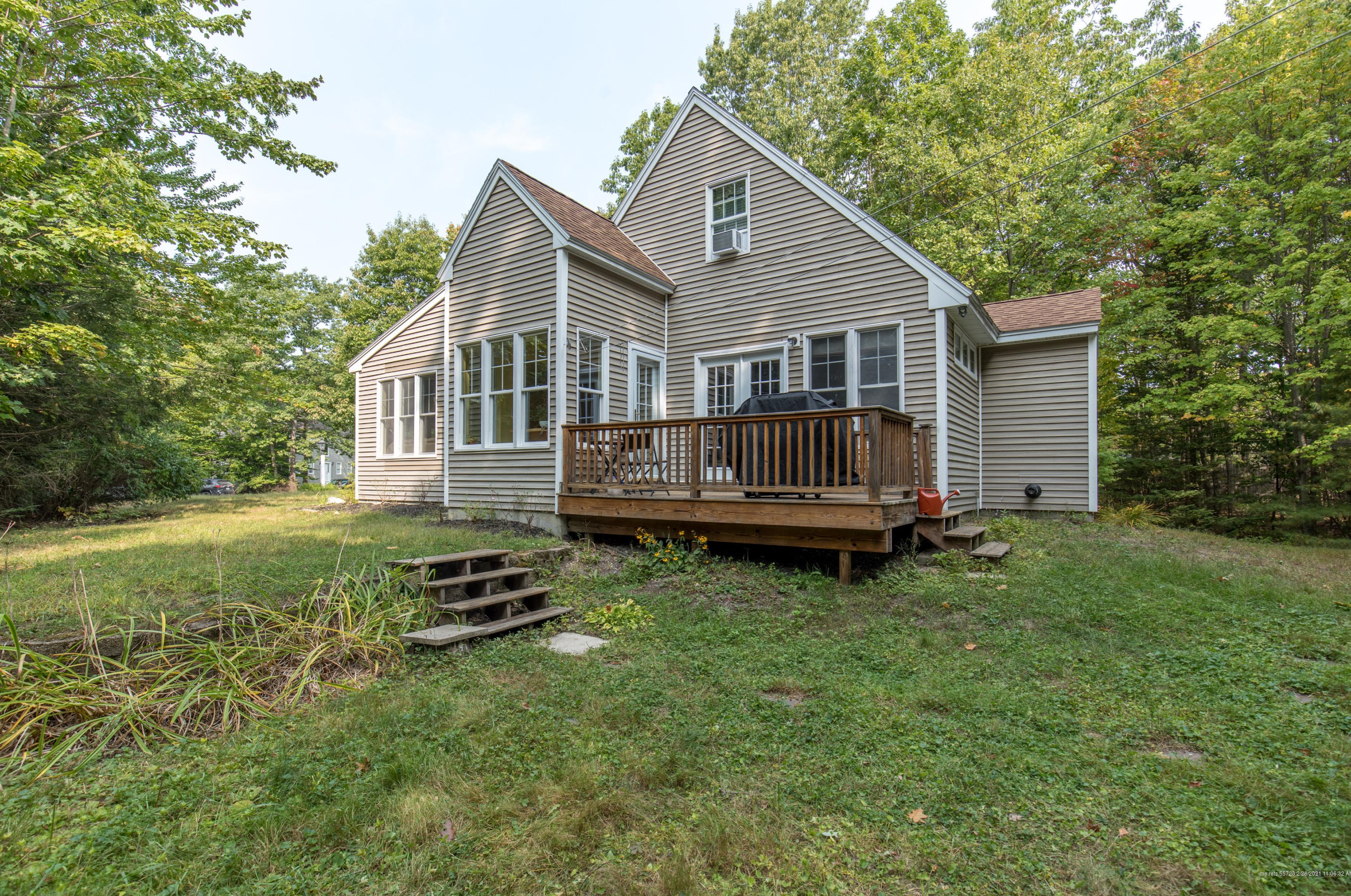 8 Samuels Way, Gorham ME  04038-1660 exterior