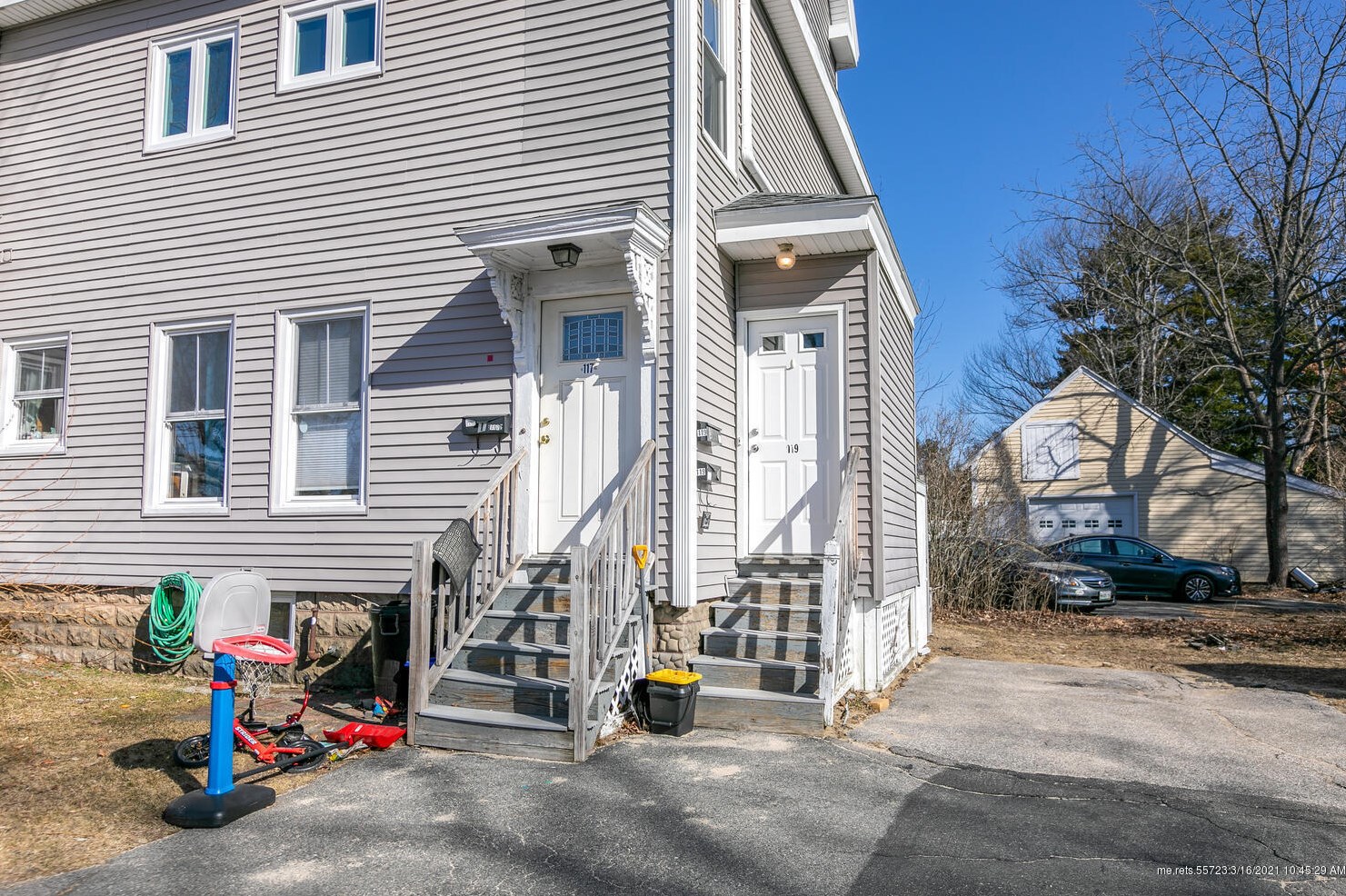 117 Allen Ave, Portland ME 04103-3788 exterior