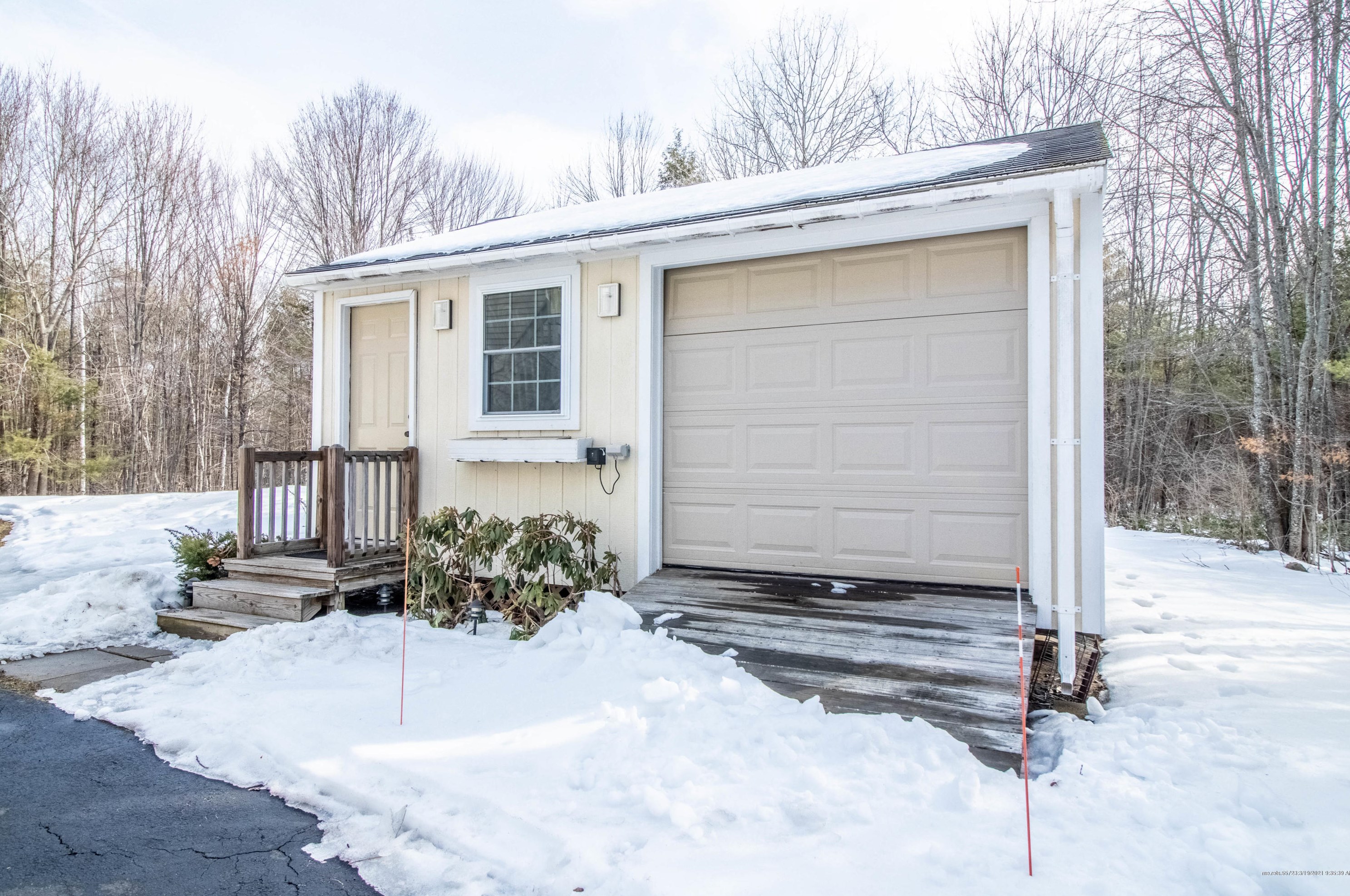 89 Alexander Dr, Gorham ME 04038-2161 exterior