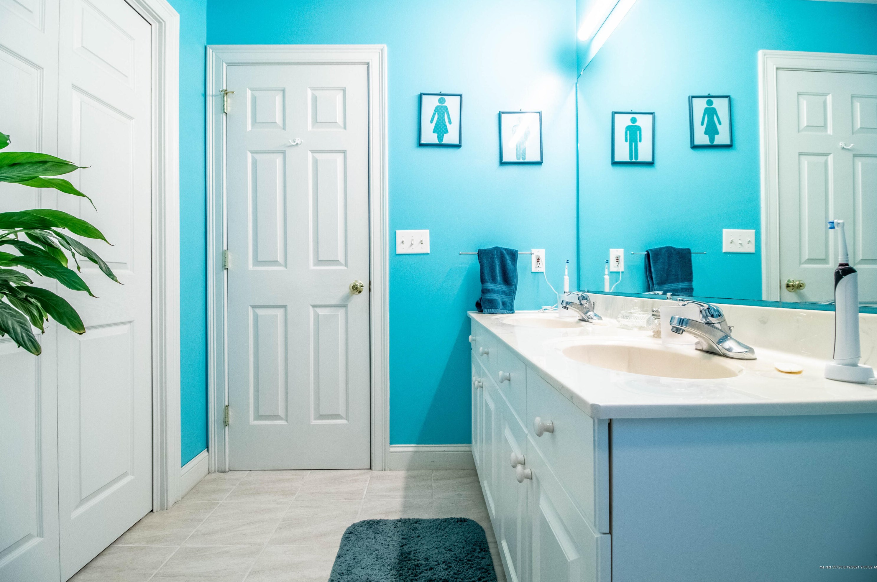 89 Alexander Dr, Gorham ME 04038-2161 exterior