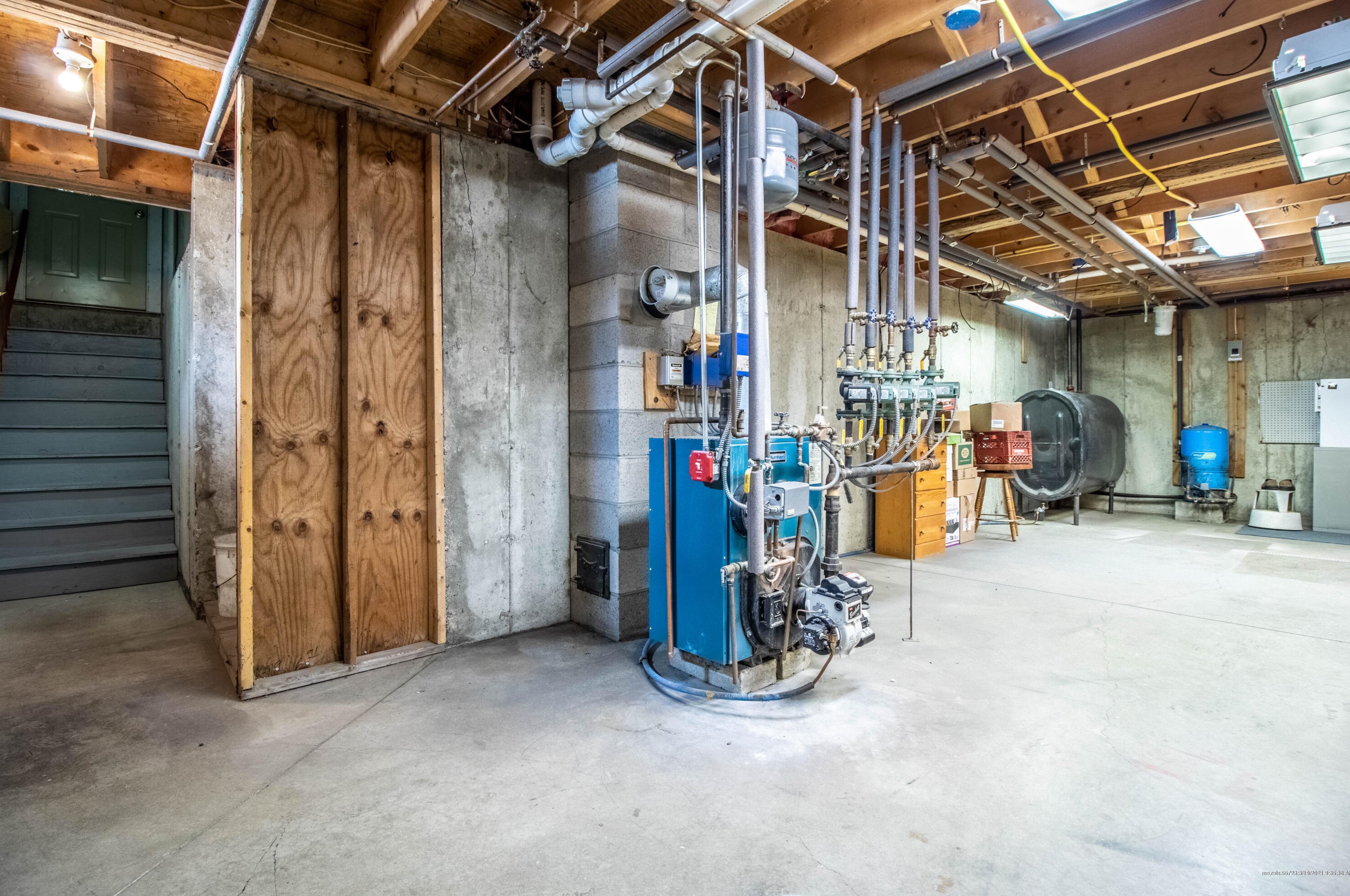 89 Alexander Dr, Gorham ME 04038-2161 exterior