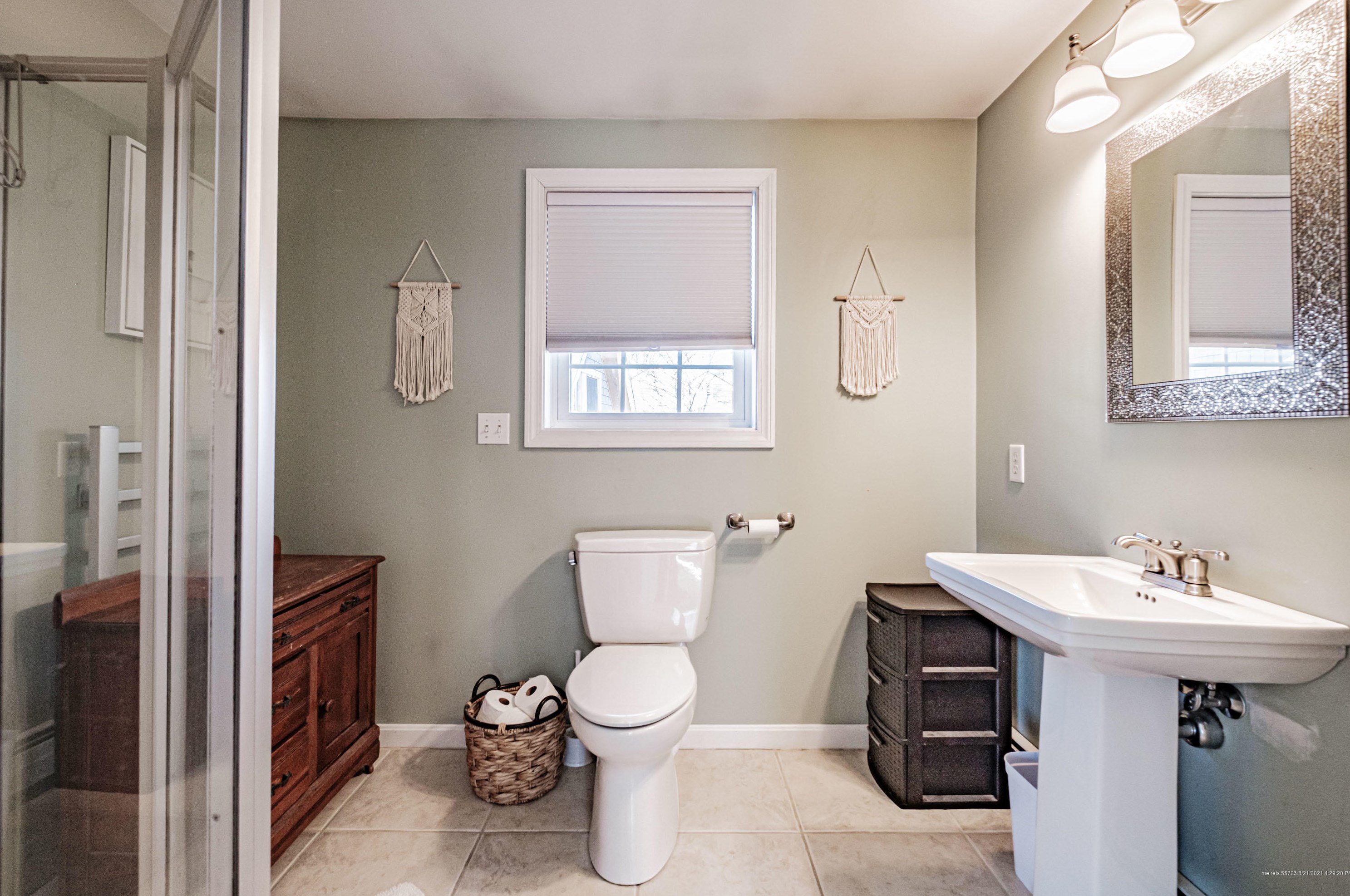 70 Ridgeland Ave, Portland ME 04106-4126 exterior